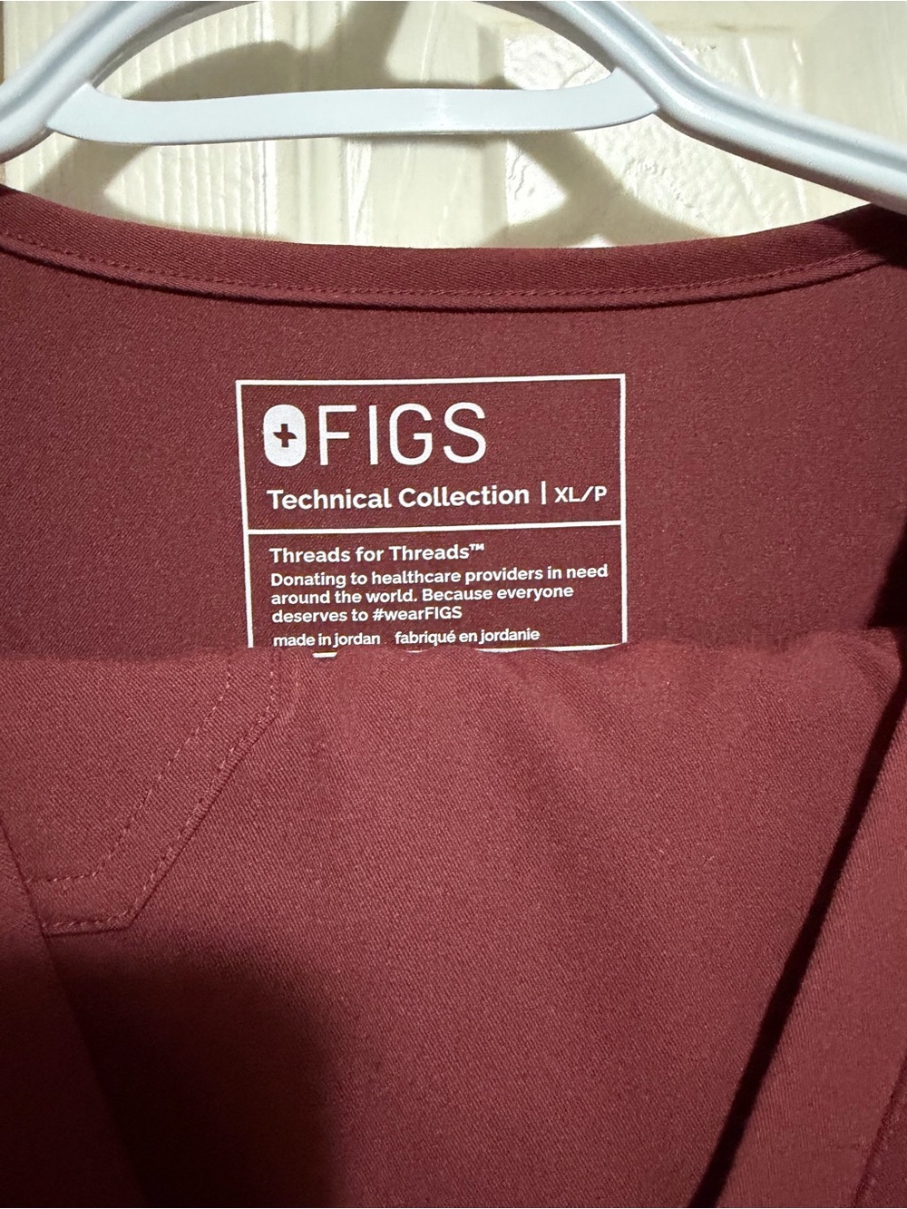 FIGS Walnut Scrub Set - Picture 2 of 5